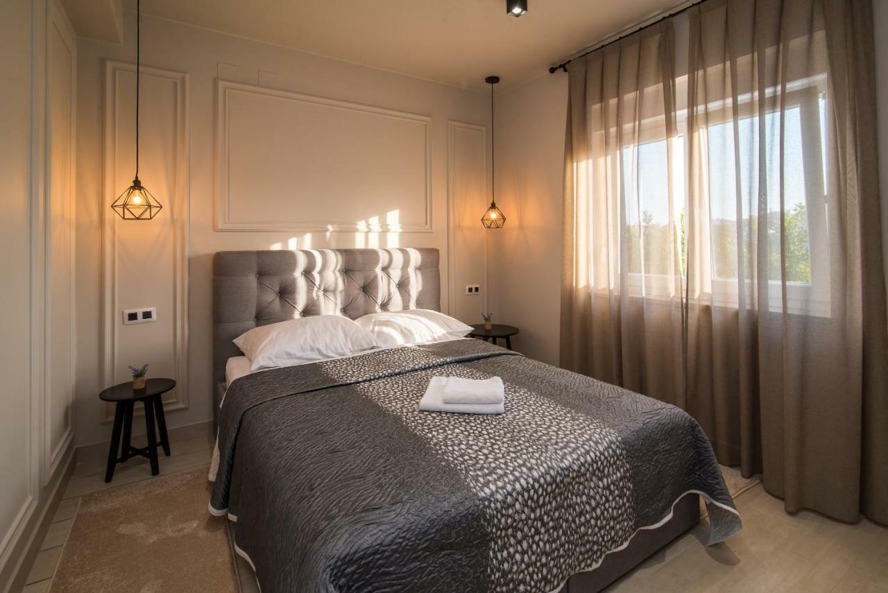 Luxury Apartment Imperia Krk Town Bagian luar foto