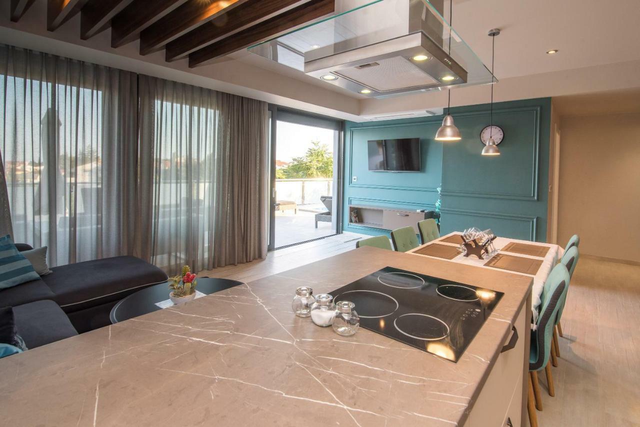 Luxury Apartment Imperia Krk Town Bagian luar foto